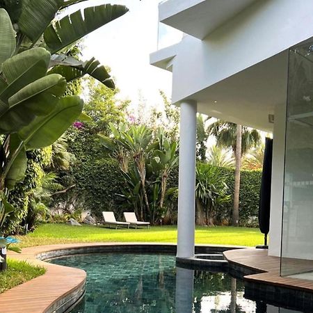 Villa De Luxe Avec Piscine Privee Au Coeur De Casablanca, Maroc Dış mekan fotoğraf